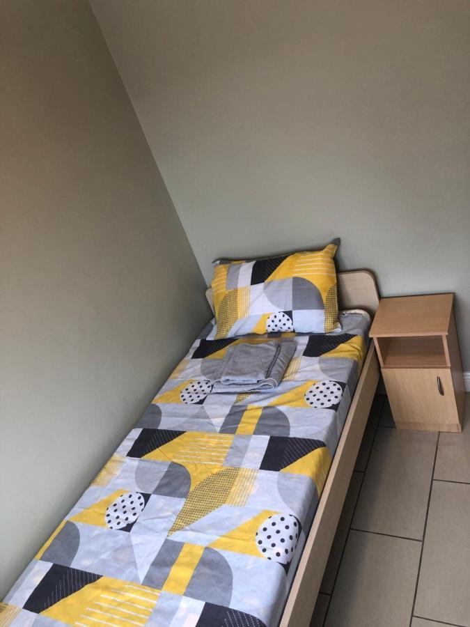 Cheerful 4 Bedroom Town House With Bbq, Galway Ngoại thất bức ảnh